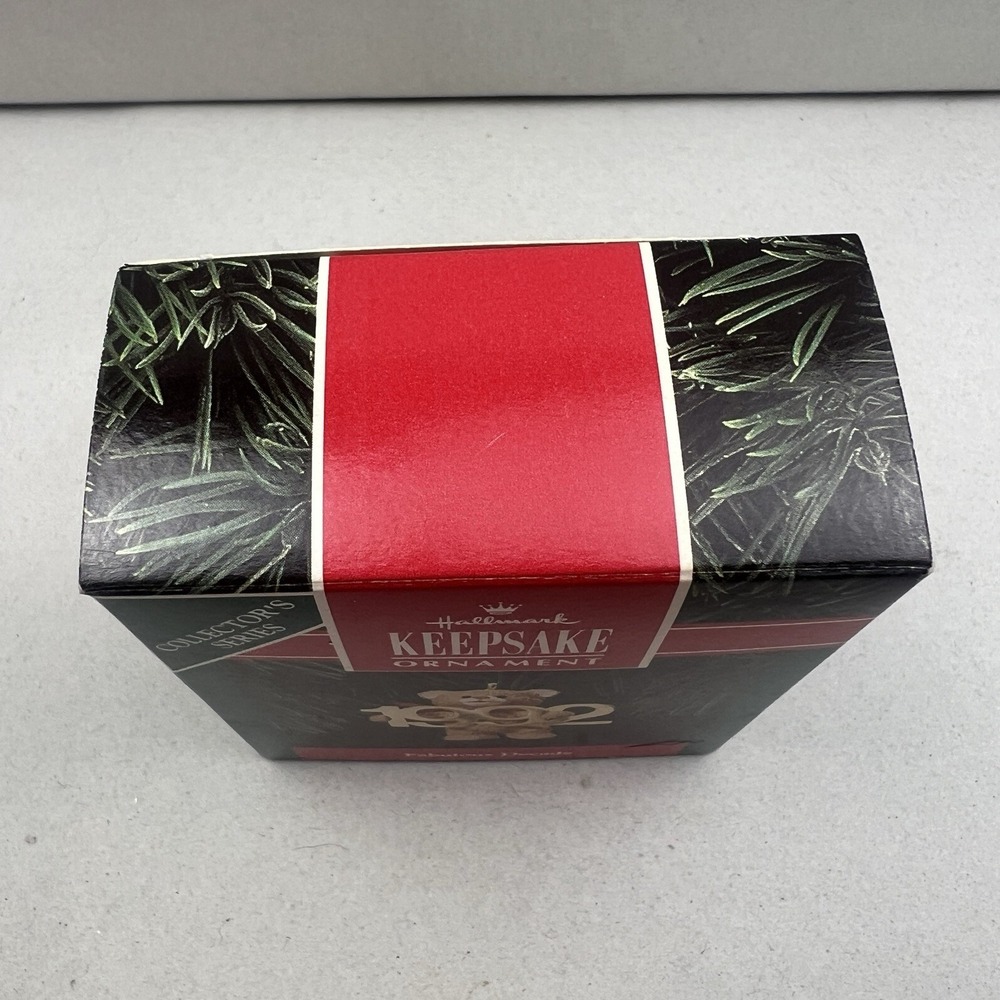 1992 Brass Fabulous Decade Hallmark Keepsake Christmas Ornament Collectors NIB - Picture 2 of 6